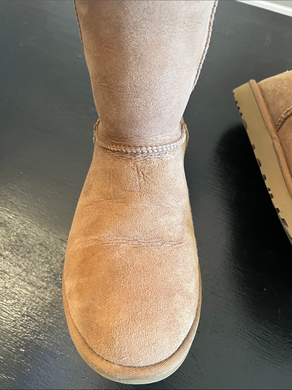 Ugg Classic Tall Shearling-Lined Suede Boots - Chestnut sz 9 - Picture 12 of 14